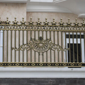 Hàng rào nhôm đúc VHR02