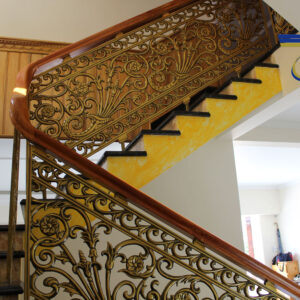 cau-thang-nhom-duc-V06A