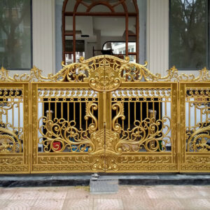 cong-nhom-duc-4-canh-mo-truot-1